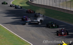 Первый этап - чемпион начинает с победы. Обзор гонки первого сплита