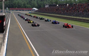 Первый этап - чемпион начинает с победы. Обзор гонки первого сплита