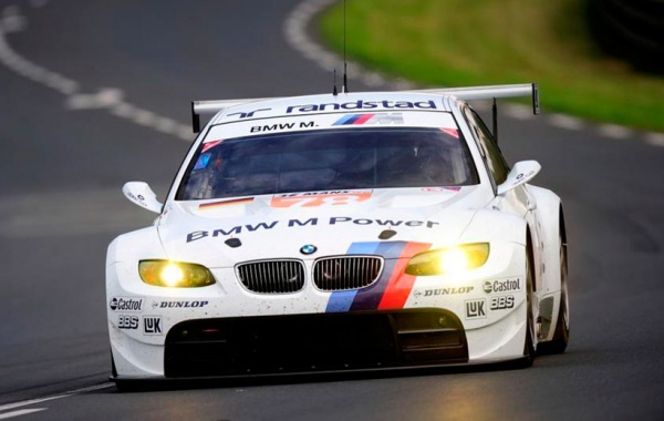 iRacing: Партнерство с BMW