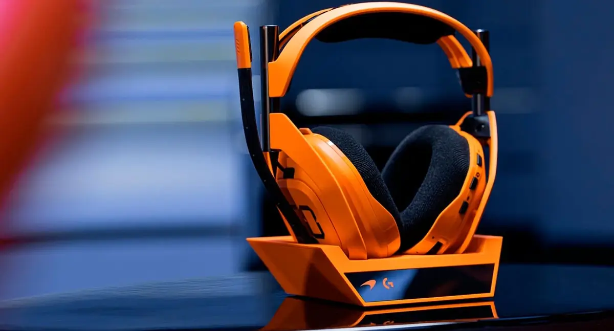Logitech G ASTRO A50 X LIGHTSPEED Wireless Gaming Headset