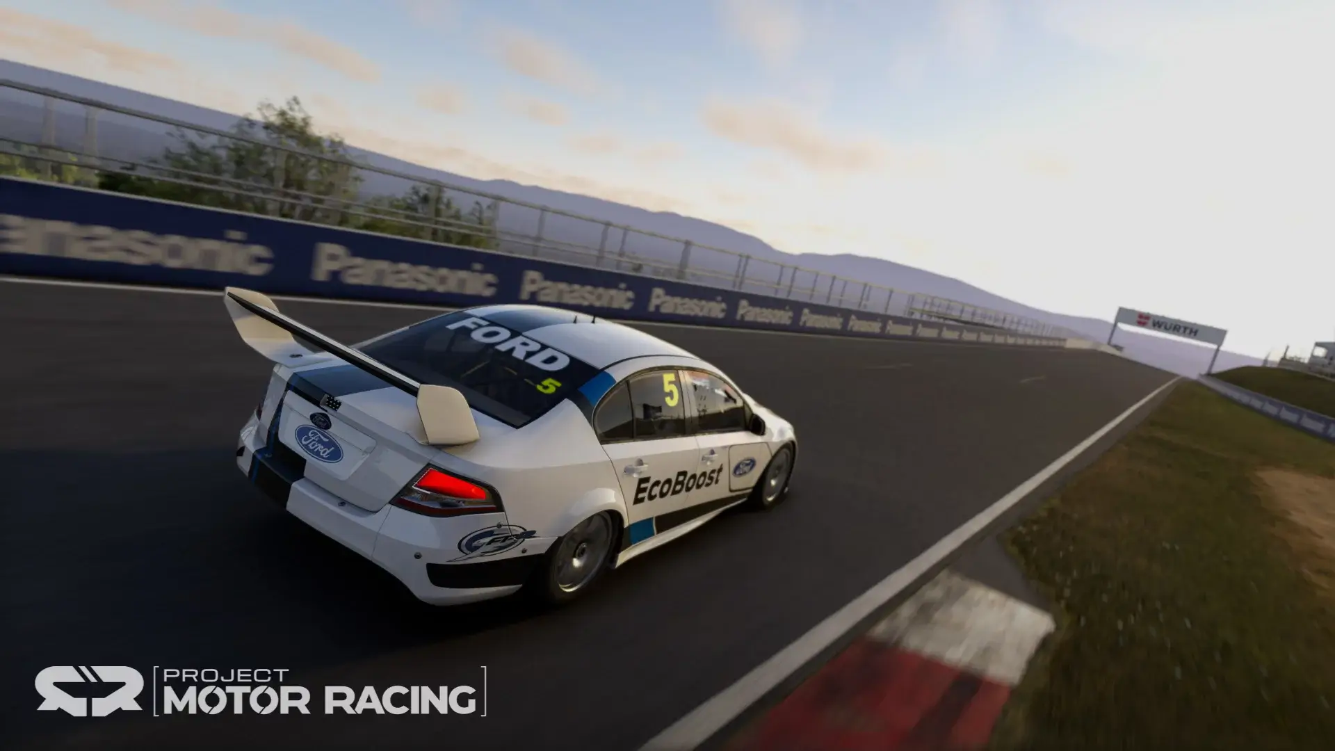 Project Motor Racing делает подарок фанатам: легендарный Ford Falcon V8 2013 года станет бесплатным